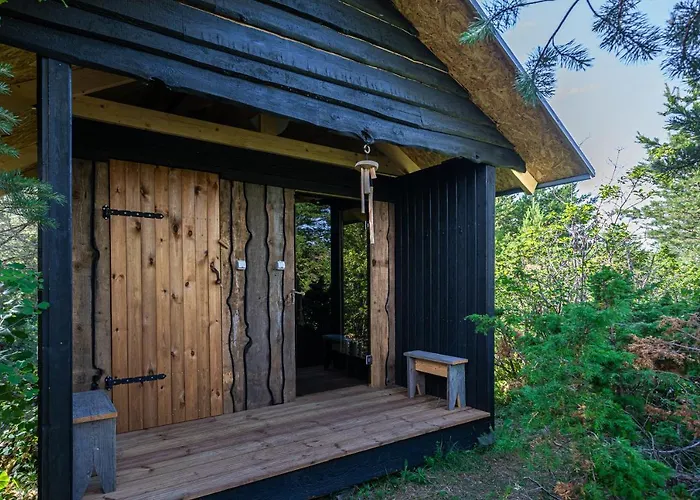 Ueuegumetsa Treehouse